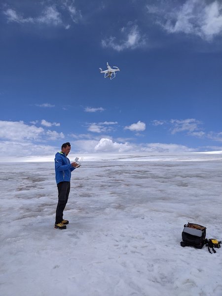 Drone op de ijsvlakte